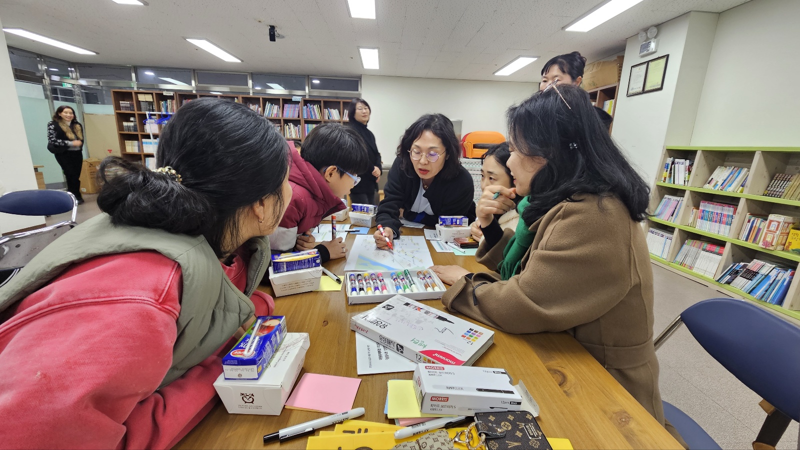 KakaoTalk_20241206_215552631_06.jpg